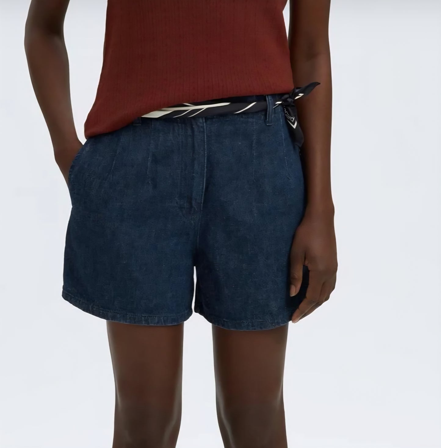 SELECTED FEMME SHORTS